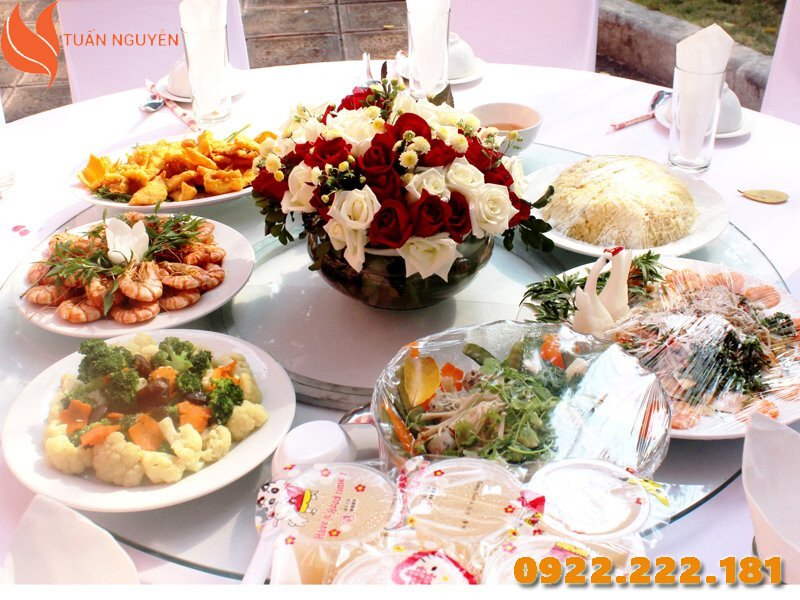 Nơi bán mâm xoay bàn ăn giá rẻ - Tuấn Nguyễn