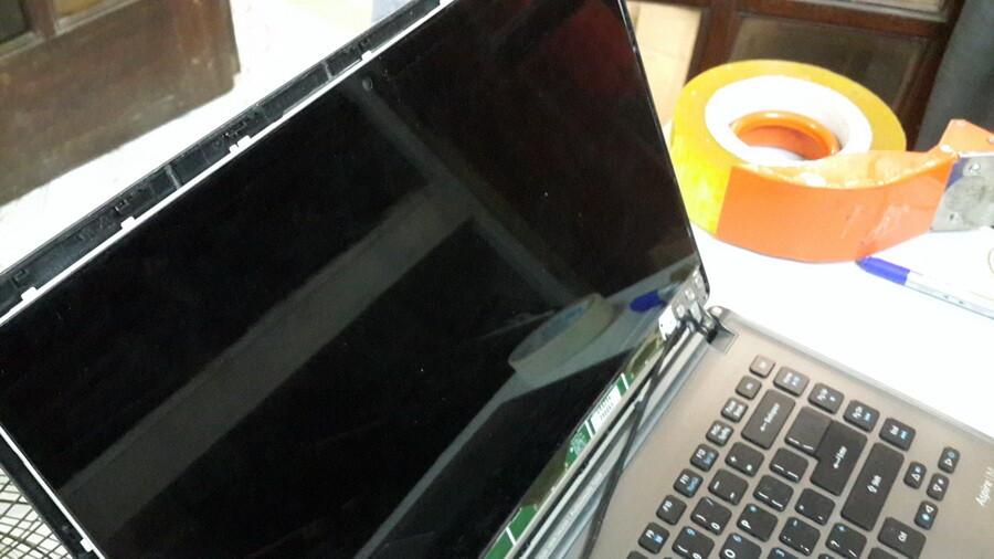 màn hình acer M3-481