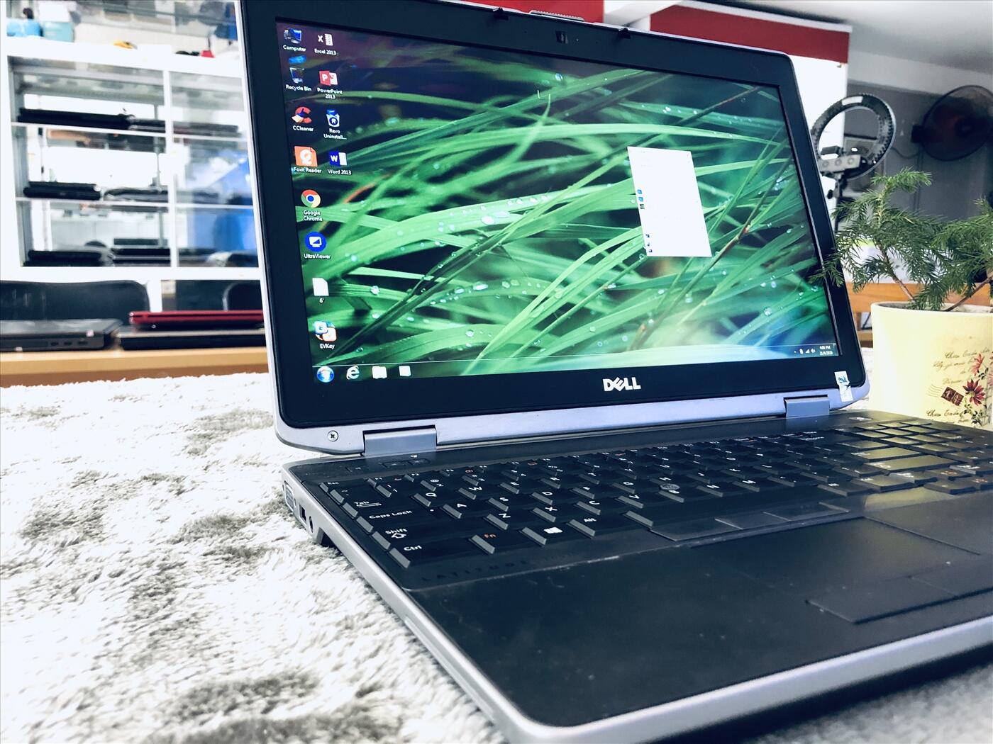 Dell Latitude E6530 || i5-3340M~2,6GHz || RAM 4G / HDD 320G || 15,6 LED || VGA RỜI