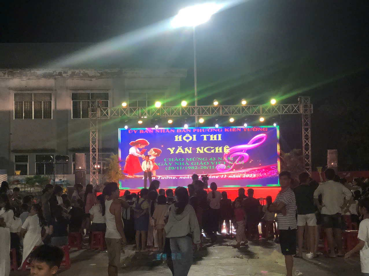 Màn hình LED CHO THUÊ NGÀY NHÀ GIÁO VIỆT NAM 20/11