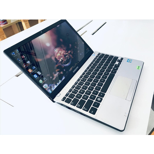 SAMSUNG NP350U2Y || i3-2330M~2.2GHz || Ram 4G/HDD 500G || 12.5