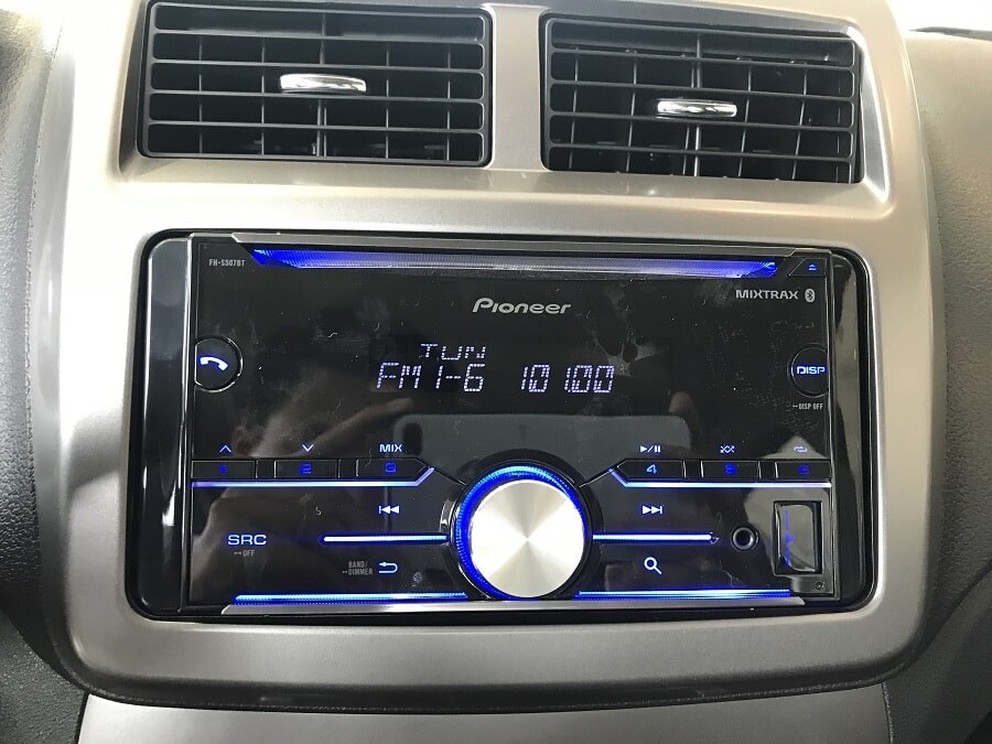 Đầu CD trên Toyota Wigo MT