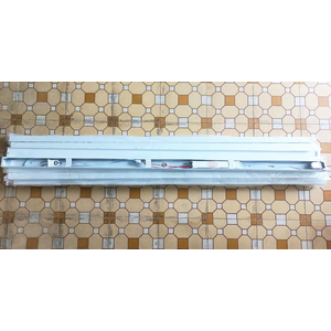 Máng đèn cực tím có tăng phô