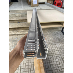 Máng nhựa PXC 45x33 màu ghi đẹp