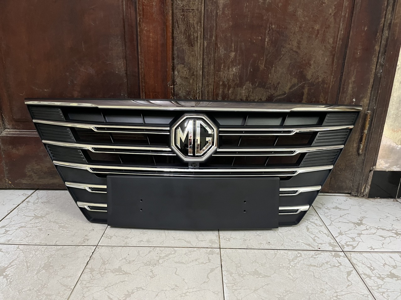Mặt ga lăng MG5 2024 Bản Trung