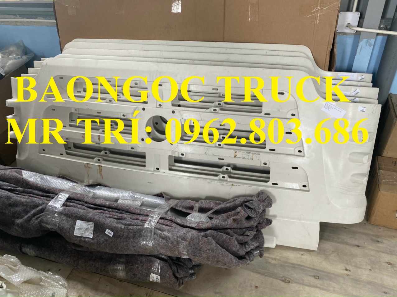 mat-galang-xe-shacman-m3000