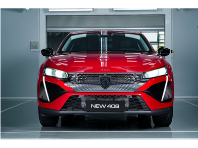 Peugeot 408 Premium - ĐỎ