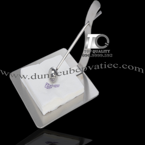 Kẹp giấy bàn ăn trong các buổi tiệc