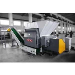 Máy băm xay cục trục đơn GXS40