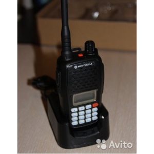 Máy bộ đàm cầm tay Motorola SMP 818