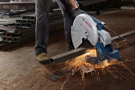 Máy cắt thép, inox cho thợ gia công kim loại: Model nào phù hợp?