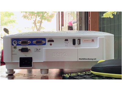 Máy Chiếu BenQ EH600 Tích Hợp Hệ Điều Hành Android