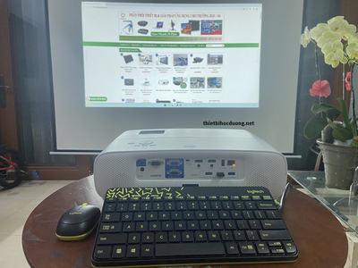 Máy Chiếu Thông Minh BenQ EH620 Tích Hợp Hệ Điều Hành Windows