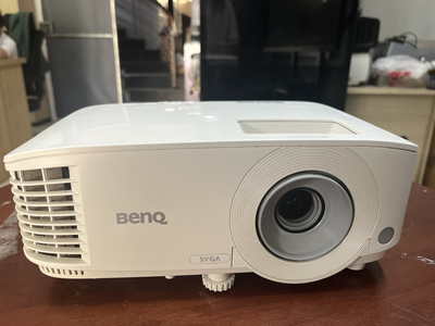 Máy chiếu Cũ BENQ MS550
