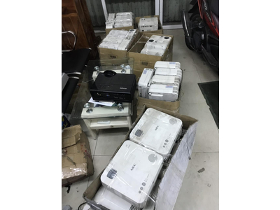 Máy chiếu Cũ Giá Rẻ Nec VE281