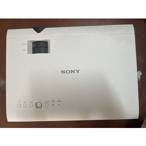 Máy chiếu cũ Sony VPL-DX145