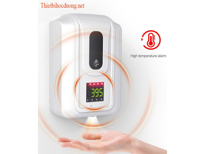 Quán ăn dùng máy đo thân nhiệt - khử khuẩn tuân thủ qui tắc 5K