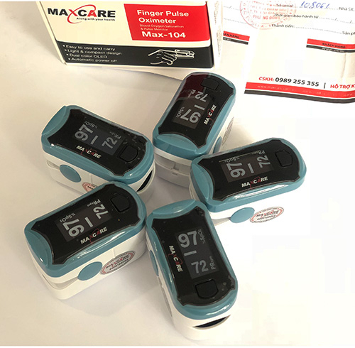 Máy đo nồng độ oxy bão hòa trong máu và nhịp xung Maxcare Max-104