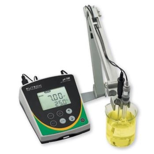 MÁY ĐO pH LOẠI ĐỂ BÀN pH700