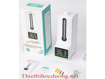 Máy đo thân nhiêt khử khuẩn tay treo tường Q7 Max