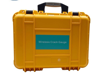 Máy đo chiều rộng và độ sâu vết nứt bê tông