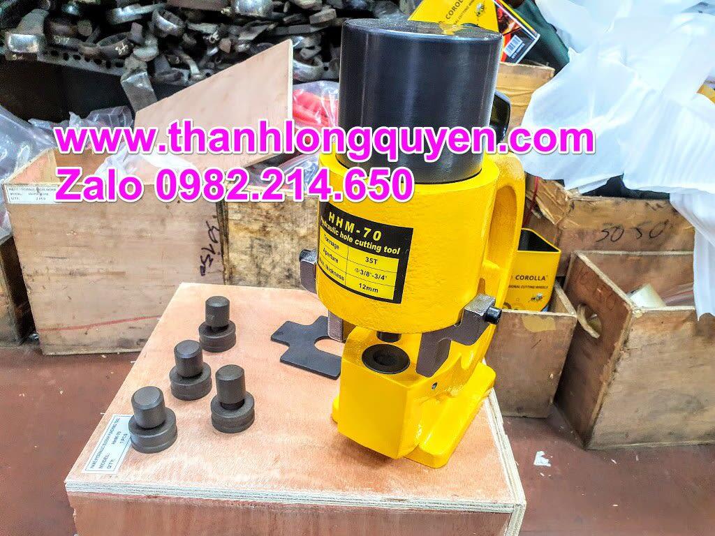 MÁY ĐỘT LỖ THỦY LỰC HHM-70 VÁT MIỆNG 90 ĐỘ
