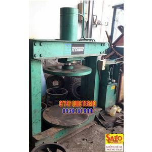 Dịch vụ ép lốp xe nâng - ép vỏ xe nâng - ép bánh xe nâng