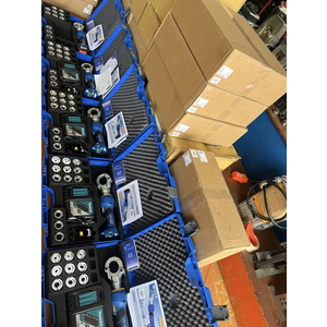 Máy ép cos thủy lực dùng pin KLAUKE EKM6022CFM