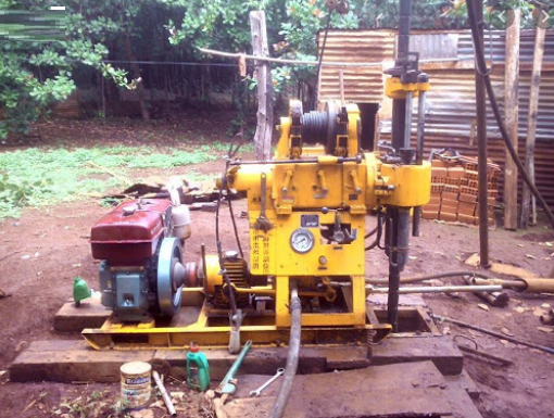 Máy khoan địa chất công trình
