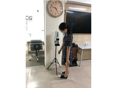 Nhiệt kế đo thân nhiệt tự động dùng cho trường học, cơ quan kiểm soát người ra vào