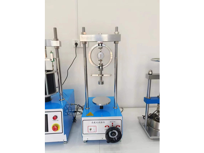 Máy nén đất 1 trục nở hông