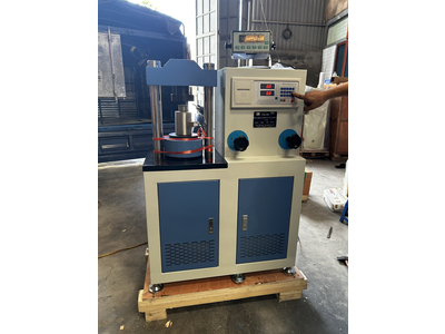 Máy thí nghiệm cường độ nén 300KN New Luda