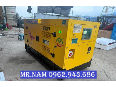 Máy Phát Điện Công Nghiệp Treo Công Lạnh, Công Suất 33kVA – Thương Hiệu Isuzu Nhật Bản.