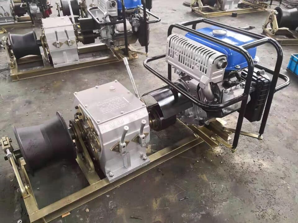 Máy tời cáp động cơ xăng KJM-5