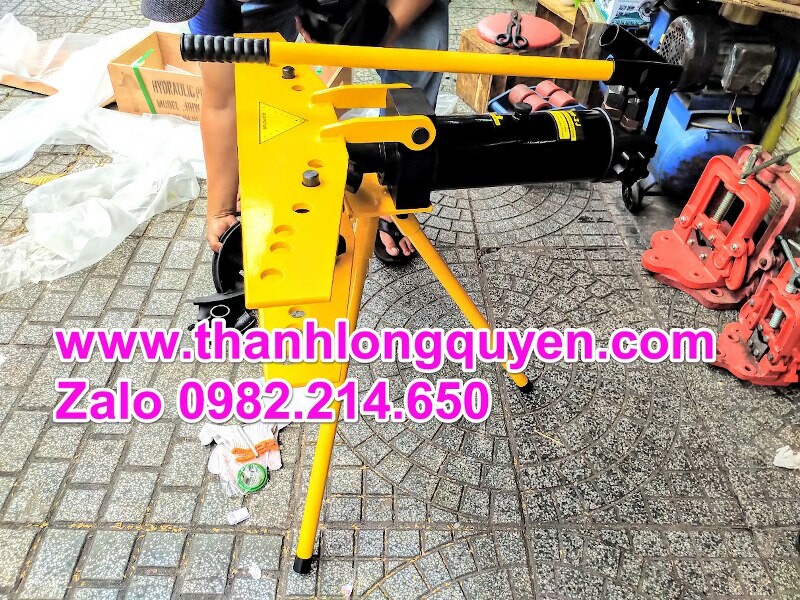 máy uốn ống thủy lực