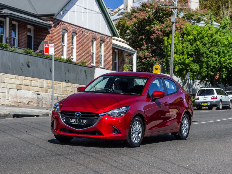 Mazda 2 Sedan 1.5L