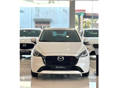 Mazda 2: Chuyên Gia Tiết Kiệm Xăng và Phong Cách Hiện Đại