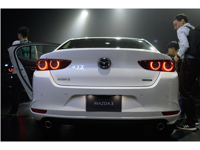 Mazda 3 1.5L Deluxe 2023