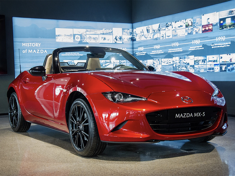 Mazda MX-5 2.0 MT