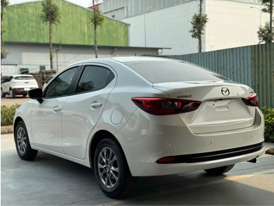 New Mazda 2 1.5 Deluxe (E5)