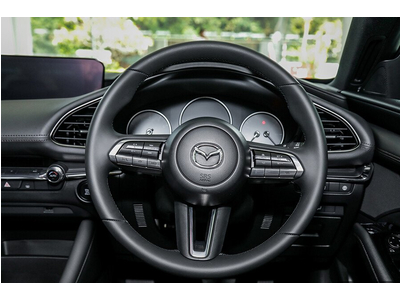 Mazda 3 Sport 2.0L Signature Luxury 2025
