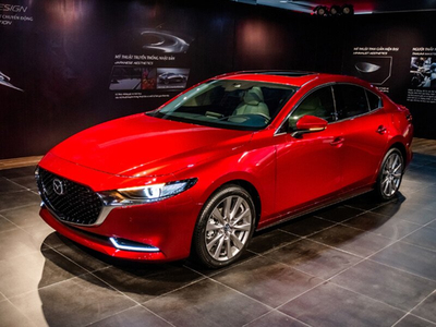 Mazda 3 Sport 1.5L Luxury 2025