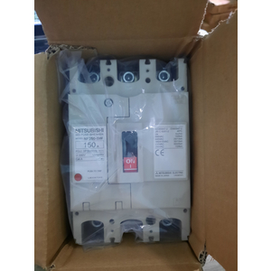 APTOMAT NHÂT CŨ 150A - trắng đẹp