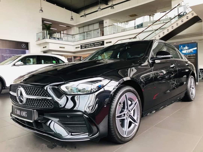 Mercedes-Benz AMG C300 2022