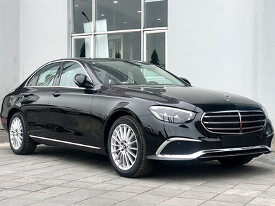 Mercedes-Benz E200 Exclusive