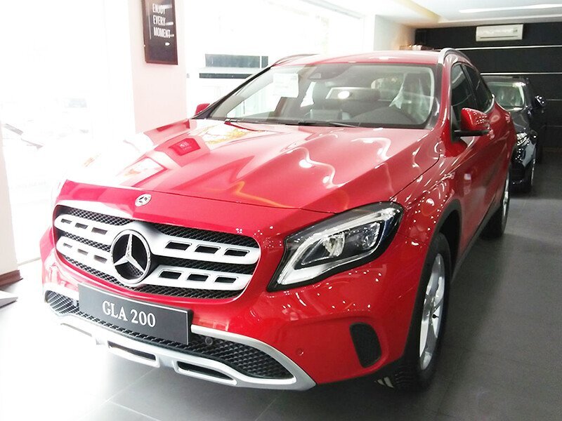 Mercedes-Benz GLA 200