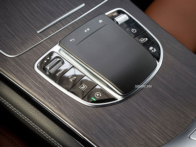 MERCEDES-BENZ GLC 300 4MATIC COUPE