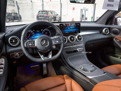 MERCEDES-BENZ GLC 300 4MATIC COUPE