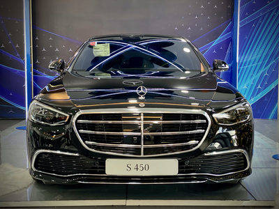 Mercedes-Benz S450 4Matic