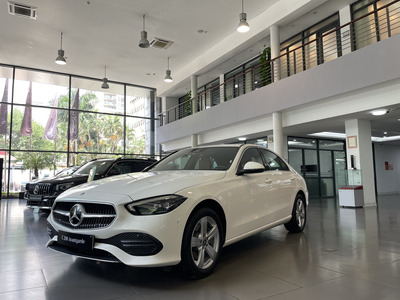 Mercedes-Benz C200 Avantgarde